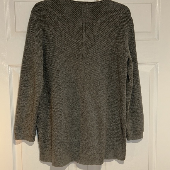J.Jill Long V-Neck Sweater - Picture 11 of 12